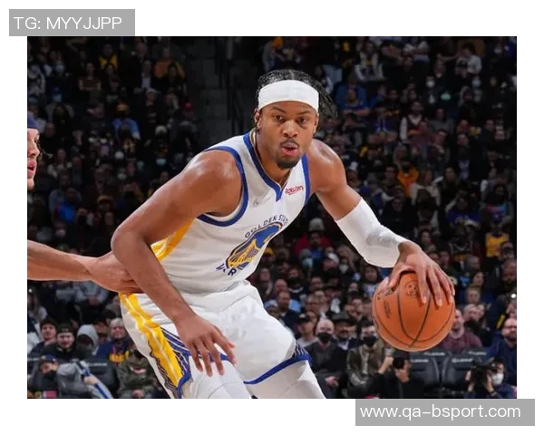 穆迪成为勇士队史第三年轻连场得分20分并投中5个三分球的球员 穆迪成为勇士队史第三年轻连场得分20分并投中5个三分球的球员