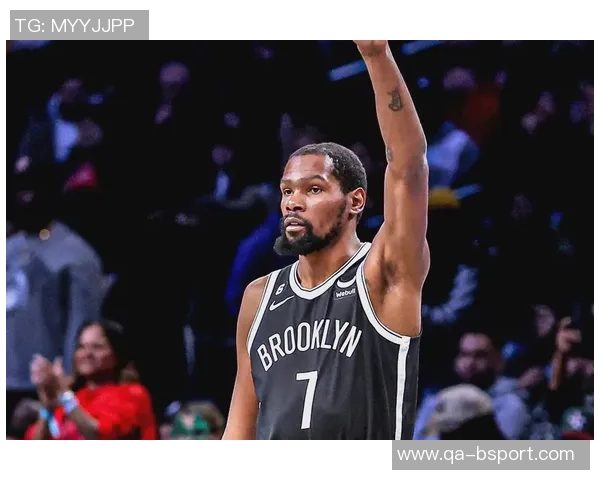 杜兰特雕像设计引发热议下半身雷霆上半身勇士一手篮网寓意深刻