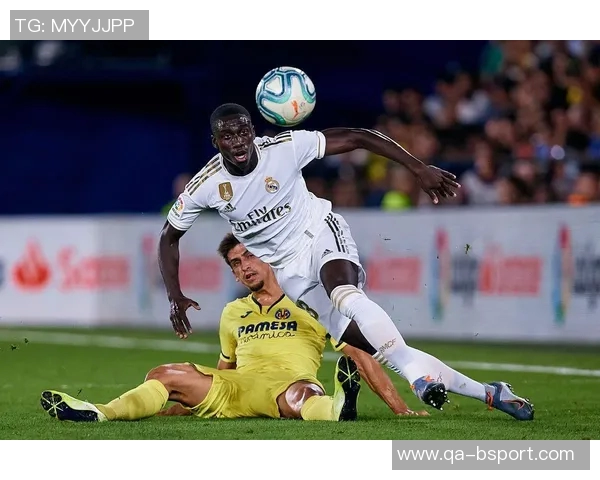 皇马后卫赫伊森因左腿比目鱼肌受伤预计缺阵一至两周